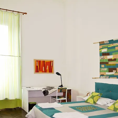 Metta House Bed & Breakfast