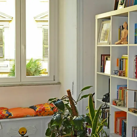 Metta House 3*